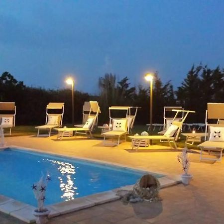 Hotel Oasi degli Angeli Zapponeta Esterno foto